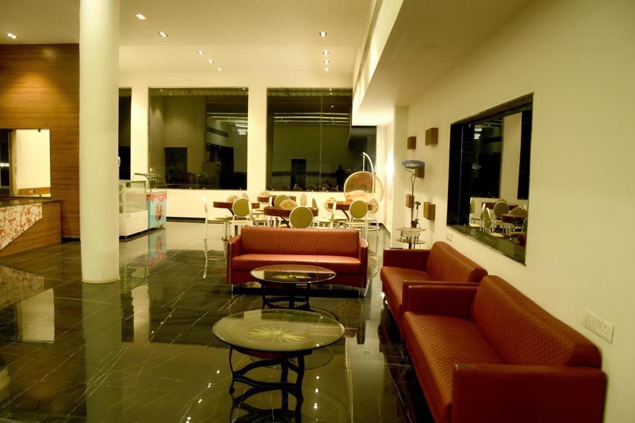 Santu Basil - An Eco Resort Bhavnagar Exterior foto